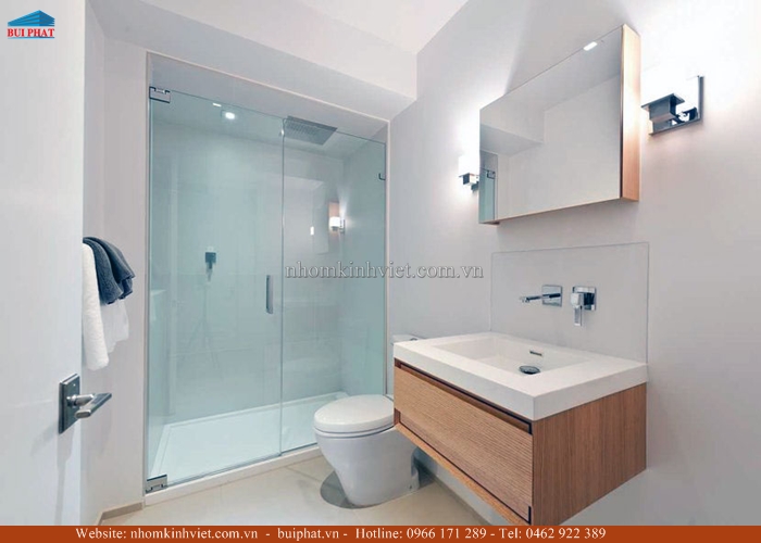 Vách tắm kính bản lề 180 độ Vách tắm kính bản lề 180 độ
